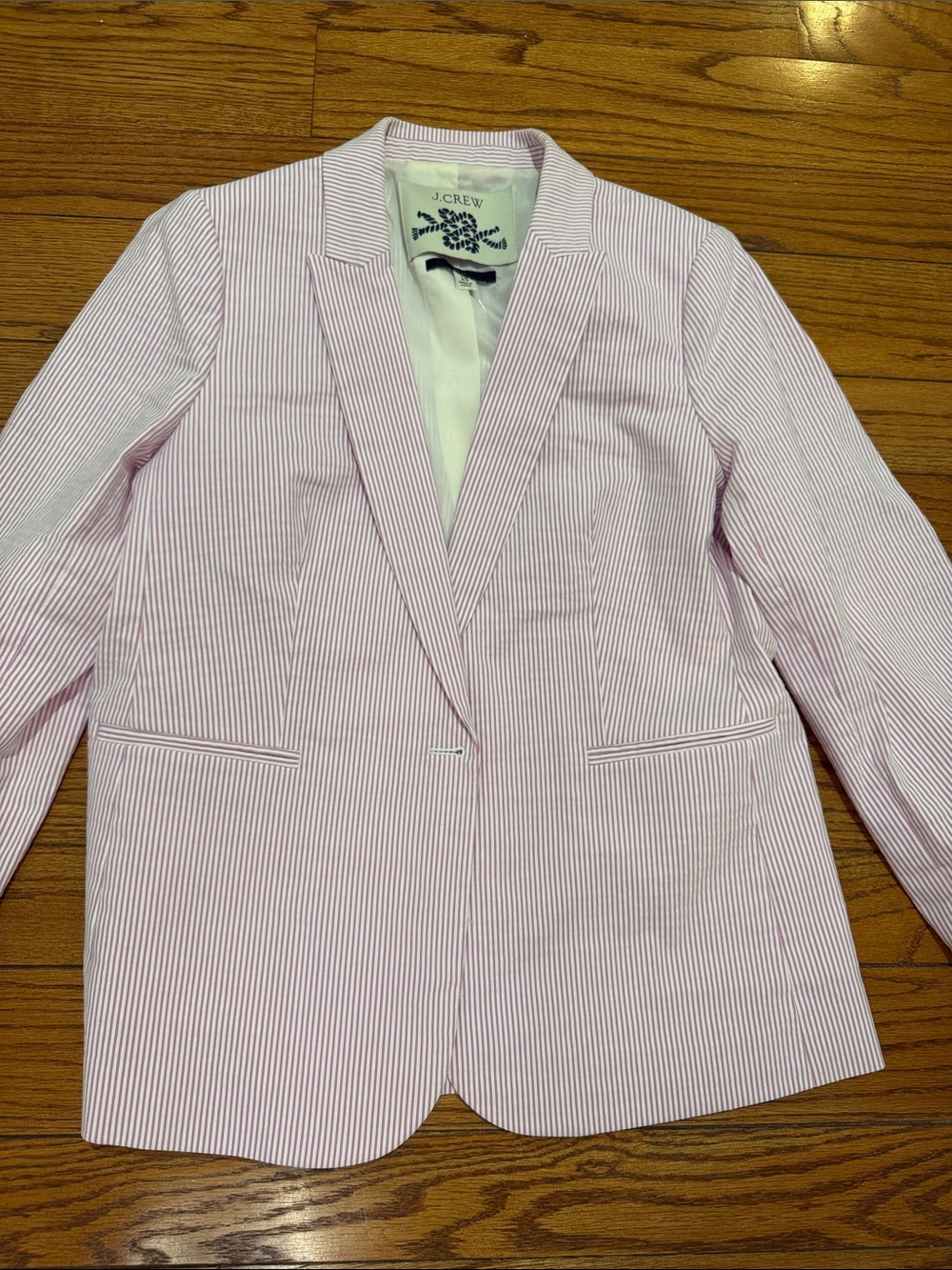 J Crew Parke seersucker blazer in pink and white. Size 14